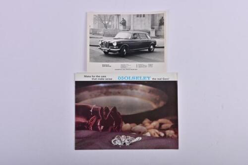WOLSELEY: Two Wolseley items. 1968 Wolseley model range sales brochure & Wolseley 18/85 Saloon press photo
