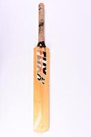 SIGNED CRICKET BAT: A Flix International cricket bat with multiple signatures including Ian Chappell, Barry Jarman, Brain Booth and Neil Hawke - 3