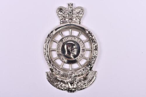 BADGE: An original RAC membership badge by H.B Sale Ltd (Birmingham). Numbered to rear '13356'
