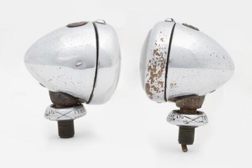 LAMPS: A pair of small Lucas side lamps (Type LD109) with light up logo medallion. 6.5cm high