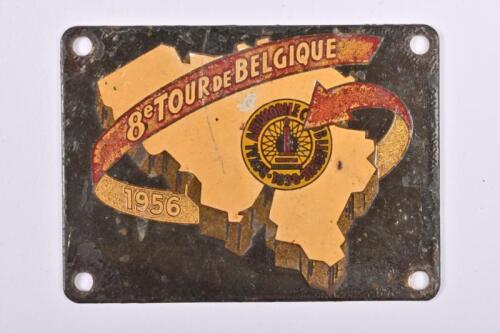 R.A.C.B: A Royal Automobile Club of Belgium car badge. Commemorates 8th tour of Belgium which took place in 1956