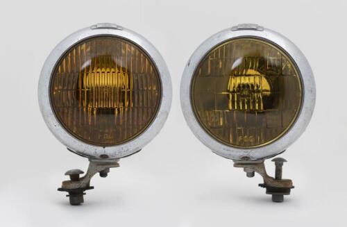 LAMPS: A pair of American 'KD Saftee' (No.K-D890) fog lamps with yellow convex glass