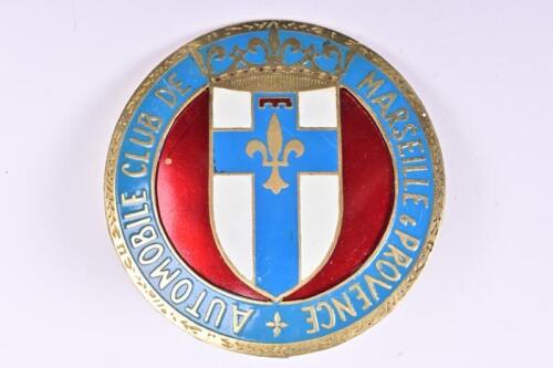A.C.M: An 'AUTOMOBILE CLUB DE MARSEILLE & PROVENCE' car badge