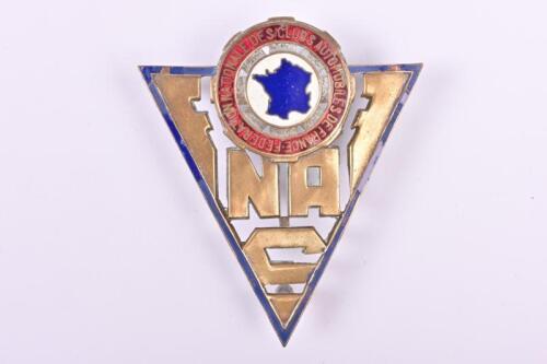 F.N.C.A.F: A Federation Nationale des Clubs Automobiles de France member&rsquo;s badge
