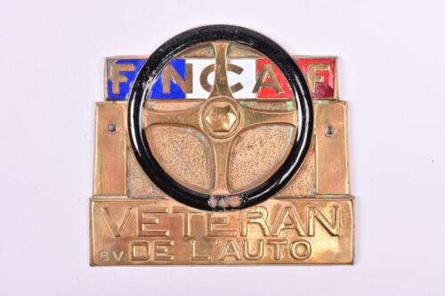 F.N.C.A.F: A Federation Nationale des Clubs Automobiles de France - 'VETERAN DE L'AUTO' member&rsquo;s badge. Membership Number '8 V'
