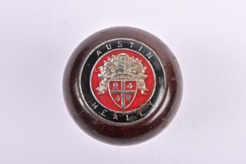AUSTIN HEALEY: An Austin Healey gear knob
