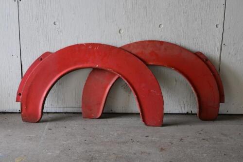 JAGUAR: A pair of original Jaguar 3.8 Mk II spats