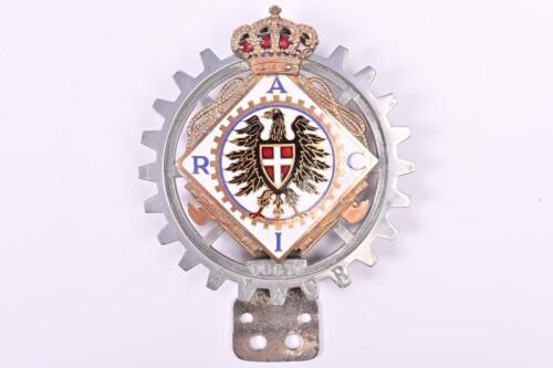 R.A.C.I: An impressive 1933 Royal Automobile Club of Italy membership badge