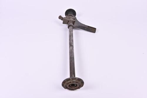PORSCHE/MERCEDES: An original Porsche 356 Bilstein AB 970 jack