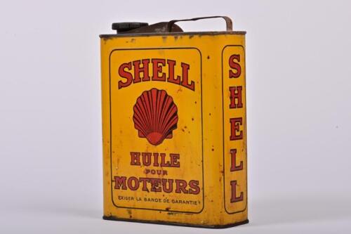 SHELL: An early French Shell "Huile Pour Moteurs" oil tin, 21cm high x 16.5cm wide