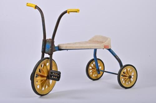 TRICYCLE: A vintage child's Cyclops tricycle