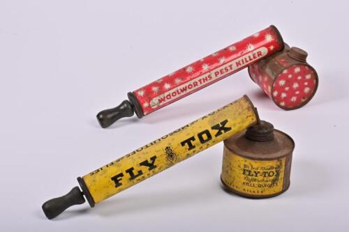 BUG POWDER DUST: Two 1940/50s manual tin sprayers, Fly-Tox and Woolworths Pest killer, 33cm each