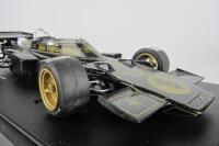LOTUS 72: A large highly detailed model kit car of Lotus 72 as driven by Emerson Fittipaldi. - 7