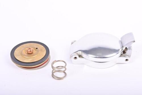 RACING FUEL CAP: A unused Aston alloy racing fuel cap. With extra seal assembly