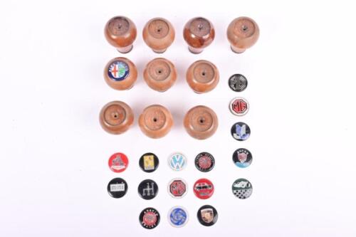 GEAR KNOBS: A collection of ten Australian made wooden gear knobs. Selection of gear knob inserts