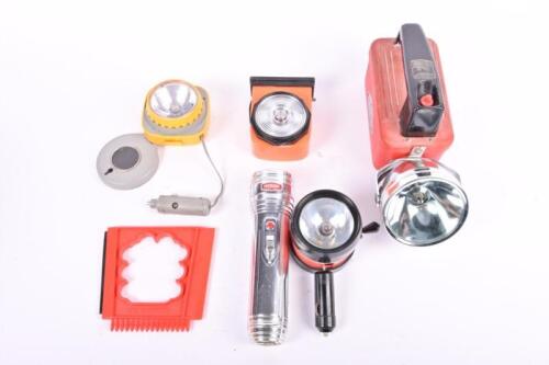 TORCHES: A group of 1960's torches including Eveready torches