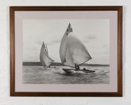 FRANK BEKEN: A print of Frank Beken photograph titled 'Quaker Girl 912', depicting he 7 metre Olympic class 'Quaker Girl' built by Luke & Co, 1912, mount, framed and glazed, 83cm high x 102cm wide overall