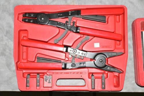 OIL FILTER TOOLS: Two large clamps in fitted plastic half case