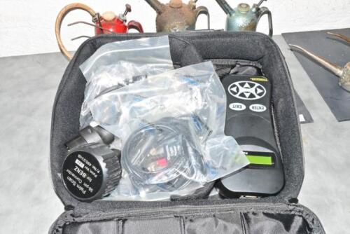 BENZ: A Trisco Palm Scan for Benz diagnostic scanner / code reader appears in near new condition