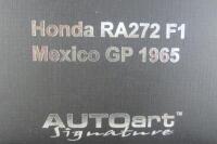 HONDA: A 1:18 scale Honda RA272 F1 by Autoart. - 6