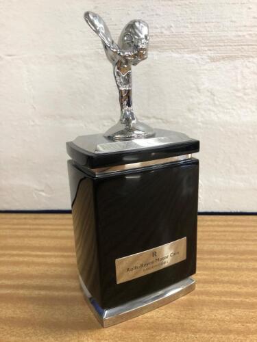 ROLLS-ROYCE: A 'Rolls-Royce Motor Cars Goodwood' decorative desk piece adorned by Sykes' Spirit of Ecstasy