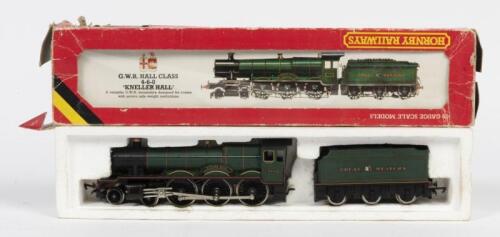 HORNBY RAILWAYS: A Hornby Railways HO gauge of G.W.R. Hall Class 4-6-0 locomotive 'Kellner Hall', in original box
