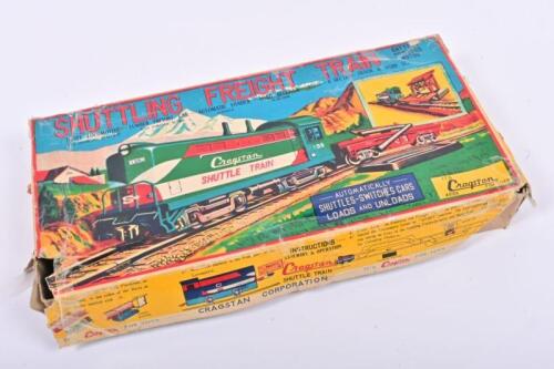 CRAGSTAN: A Cragstan battery operated tin toy train set made by Yonezawa Toys Co., Ltd. , in original box