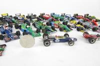 F1 MODELS: A quantity of 1:43 scale F1 models. - 8