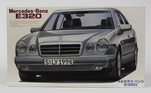 FUJIMI: A NOS Sealed 1:24 scale Mercedes Benz E320 model kit