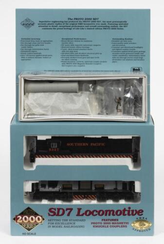 PROTO: Two NOS HO scale model rail locomotives including a SD7 locomotive 'Southern Pacific #5327' (Limited Edition) & Proto 2000 8000 Galon Tank wagon kit