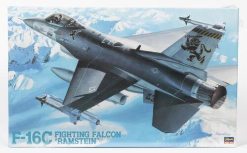 HASEGAWA: A NOS Sealed 1:32 scale F-16C Fighting Falcon 'Ramstein' model kit