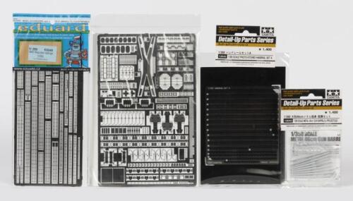 SHIP PARTs: Four NOS 1:350 scale ship parts including set-hms repulse, handrail set & metal gun barrels / projectiles