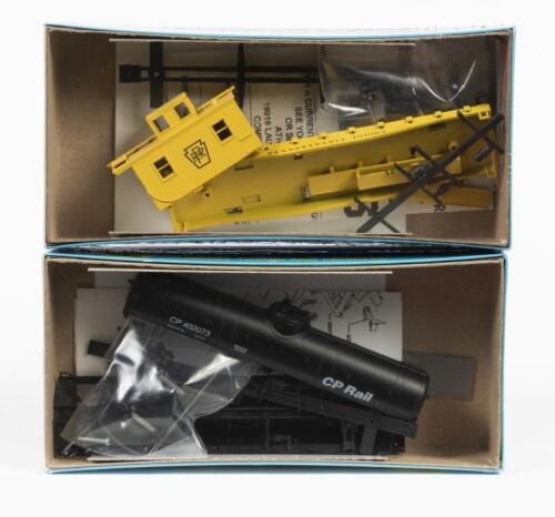ATHEARN: Two letter sealed Ho scale model rail Freight Wagon including a Work Caboose 'Pennsylvania' #491063 & work Train Tank Wagon single dome 'CP Rail' #402073