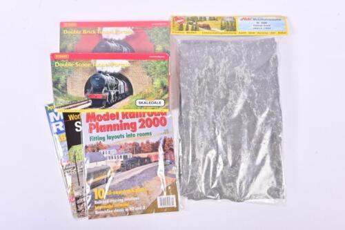 HORNBY: Two Double tunnel portals together with a rock granite sheet & magazines