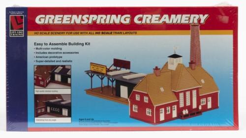 LIFE LIKE TRAIN: A NOS Sealed HO scale model train Greenspring Creamery kit