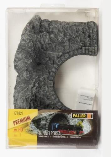 FALLER: A NOS HO scale model rail Tunnel portal