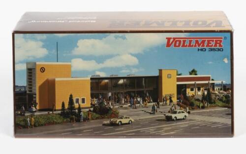 VOLLMER: A NOS Sealed HO scale model rail City Station 'Rheinberg'