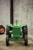 1955 JOHN DEERE 80 TRACTOR - 29