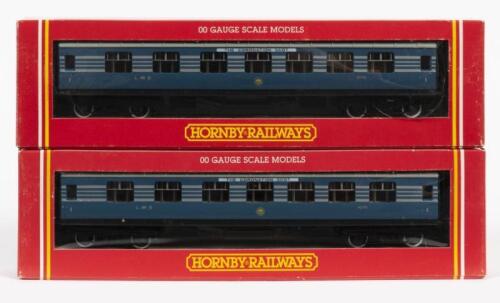 HORNBY: Two NOS 00 Gauge scale model rail LMS 1st Coach blue/silver