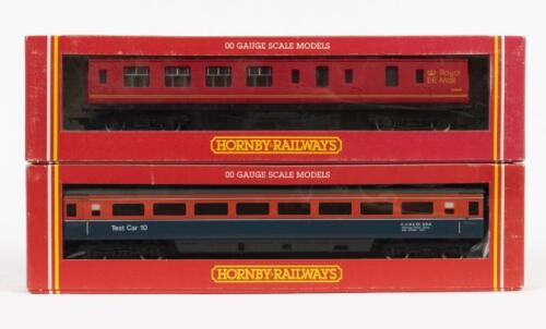HORNBY: Two NOS 00 Gauge scale model rail coaches including a RS92 'Royal Mail' Ancillary & a BR Mk3 ' Test Coach10'
