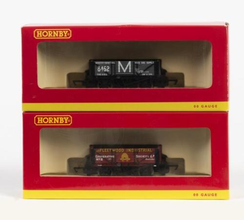 HORNBY: Two NOS 00 gauge scale model rail 4 plank wagons including ;Ministry of Munitions' & 'The Fleetwood Industrial Cooperative'