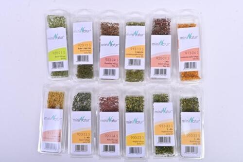 MINIATUR: A NOS group of twelve different foliages