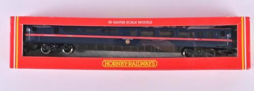 HORNBY: A NOS 00 Gauge scale model rail GNER Mk4 'Service Coach'