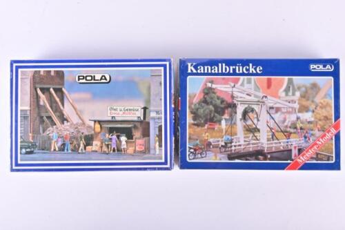 POLA: Two NOS Sealed HO scale model rail kits including a bridge & a small shop