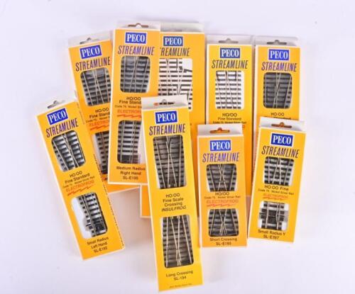 PECO: Nine NOS HO/00 scale trackage