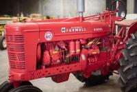 1952 FARMALL SUPER MD TRACTOR - 9