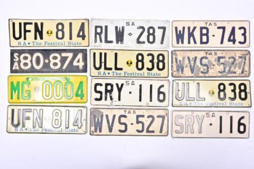 SA & TAS PLATES: Twelve number plates from SA & TAS (SALEROOM NOTICE) - Display only
