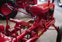 1948 B F AVERY MODEL V TRACTOR - 24