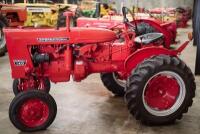 1968 IH FARMALL 140 TRACTOR - 4