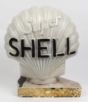 SHELL: An original pre-war Super Shell glass bowser globe, - 2